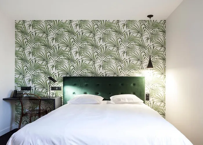 Hotel Logis Du Maine